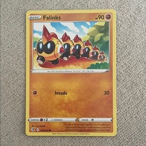 Falinks Pokémon Trading Card